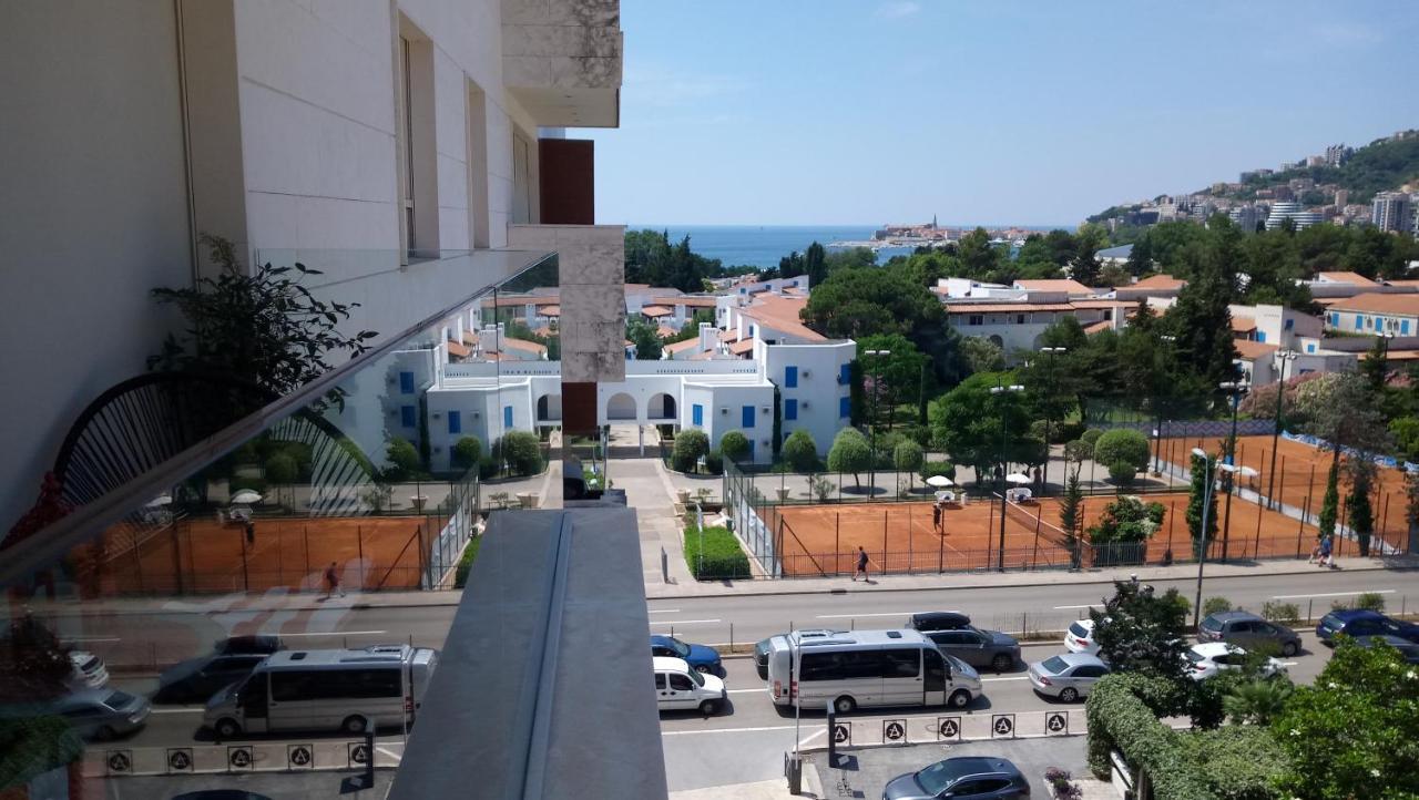 Red Lux Apartamento Budva Exterior foto